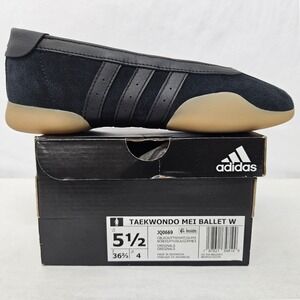 Adidas Taekwondo Mei Ballet Sneakers JQ0669 Black Suede Gum Women's Size 5.5